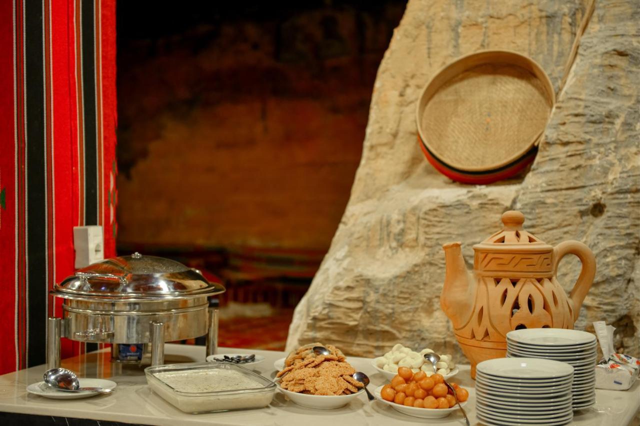 Little Petra Bedouin Camp Hotel Al Hayy Exterior foto